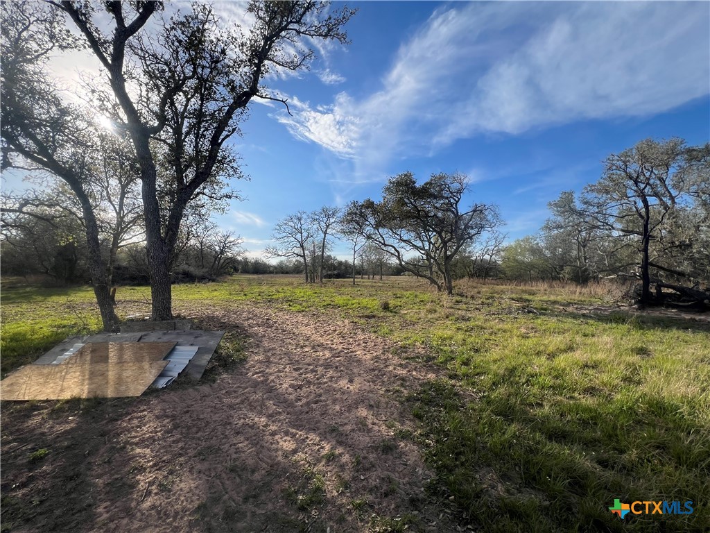 242 Private Road 1068 Property Photo 5