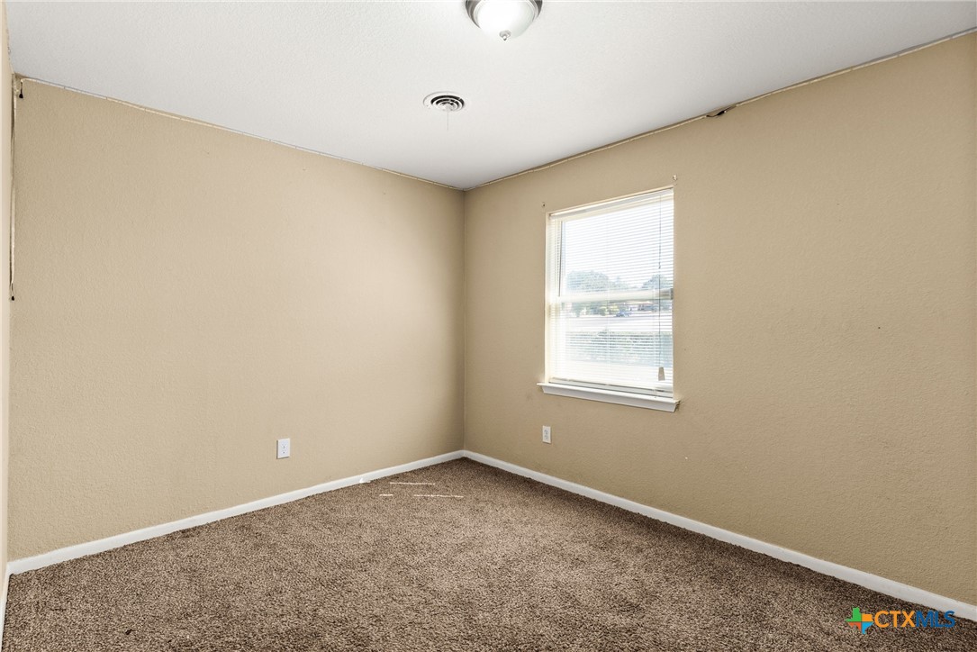809 Rodney Avenue Property Photo 25