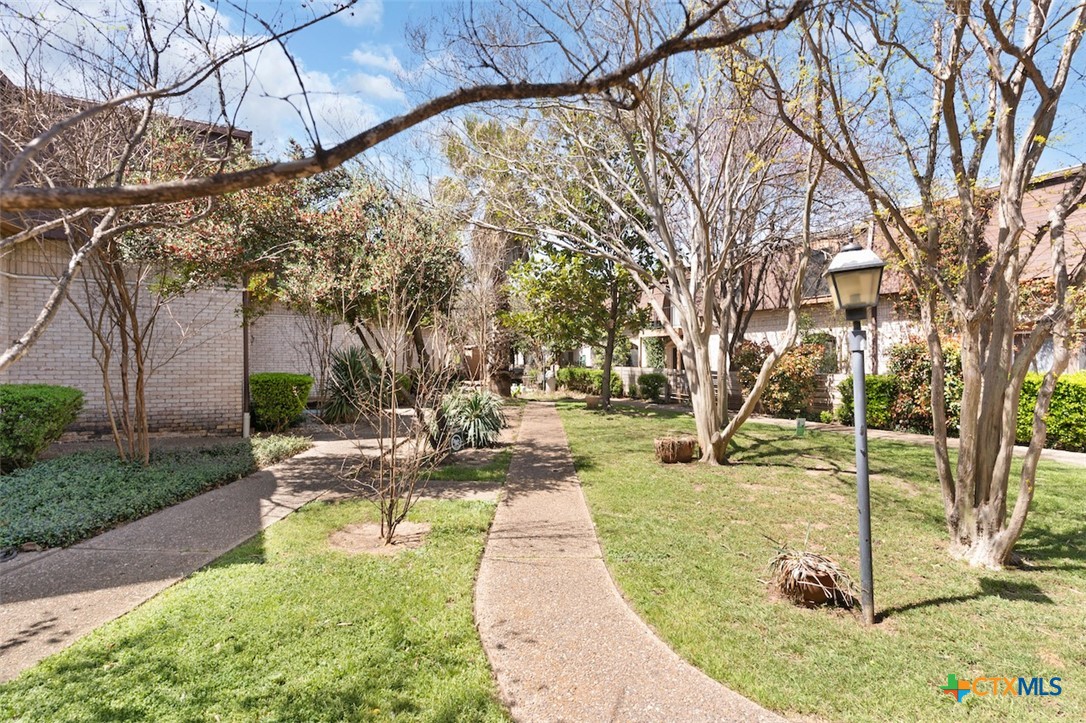 7801 Shoal Creek Boulevard 240 Property Photo 28