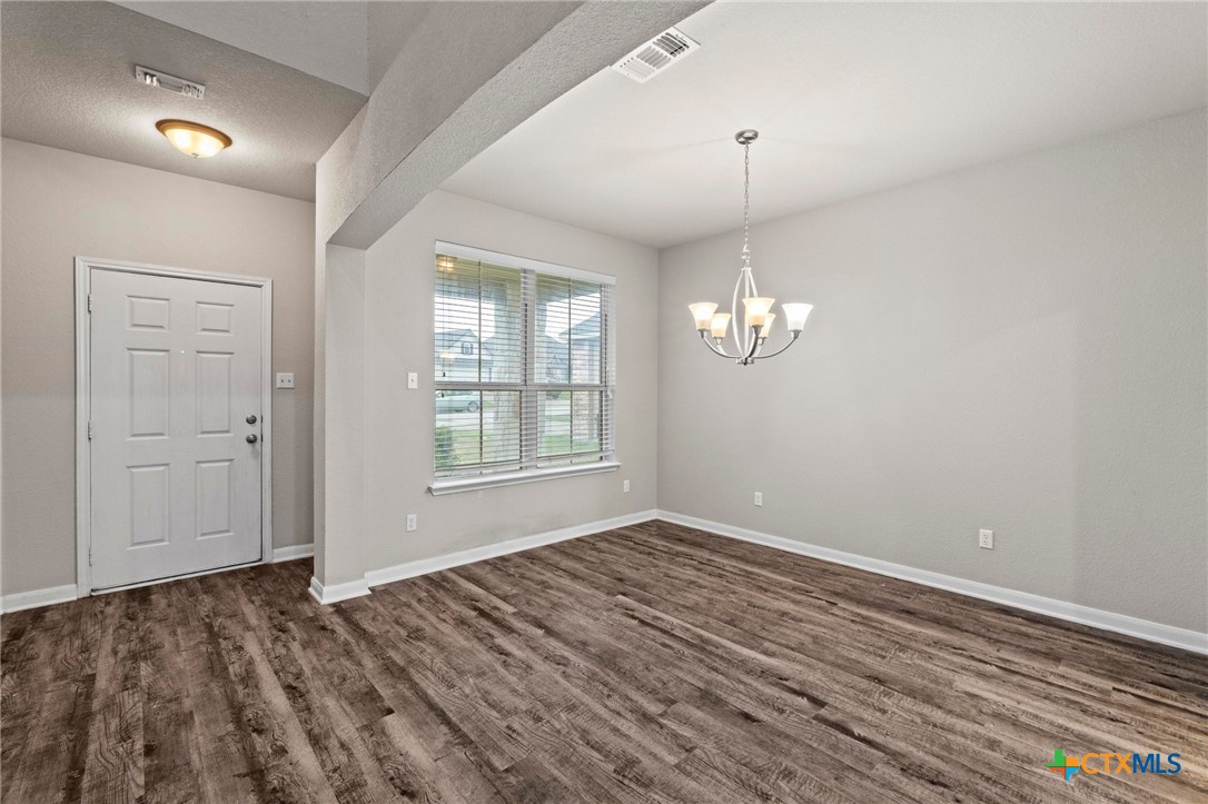 8209 Northgate Loop Property Photo 10