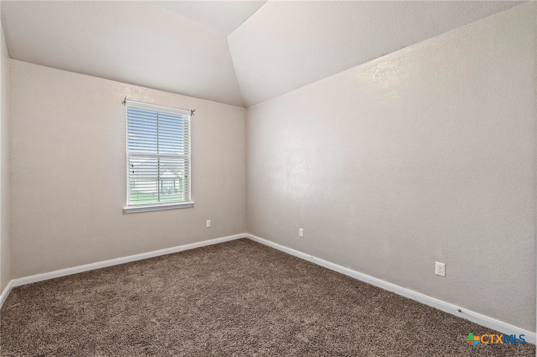 8209 Northgate Loop Property Photo 19