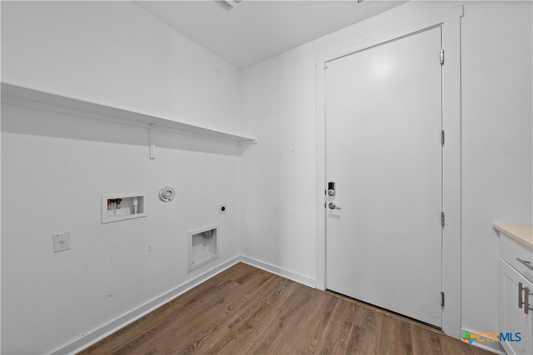 328 Peace Pipe Way Property Photo 15