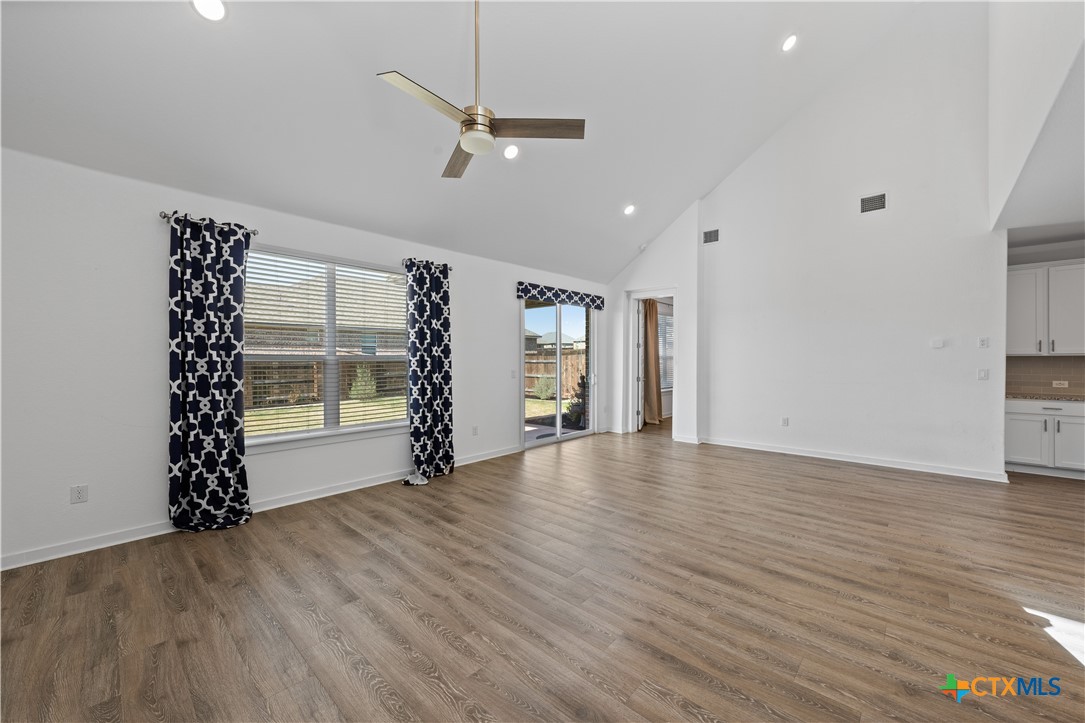 328 Peace Pipe Way Property Photo 21