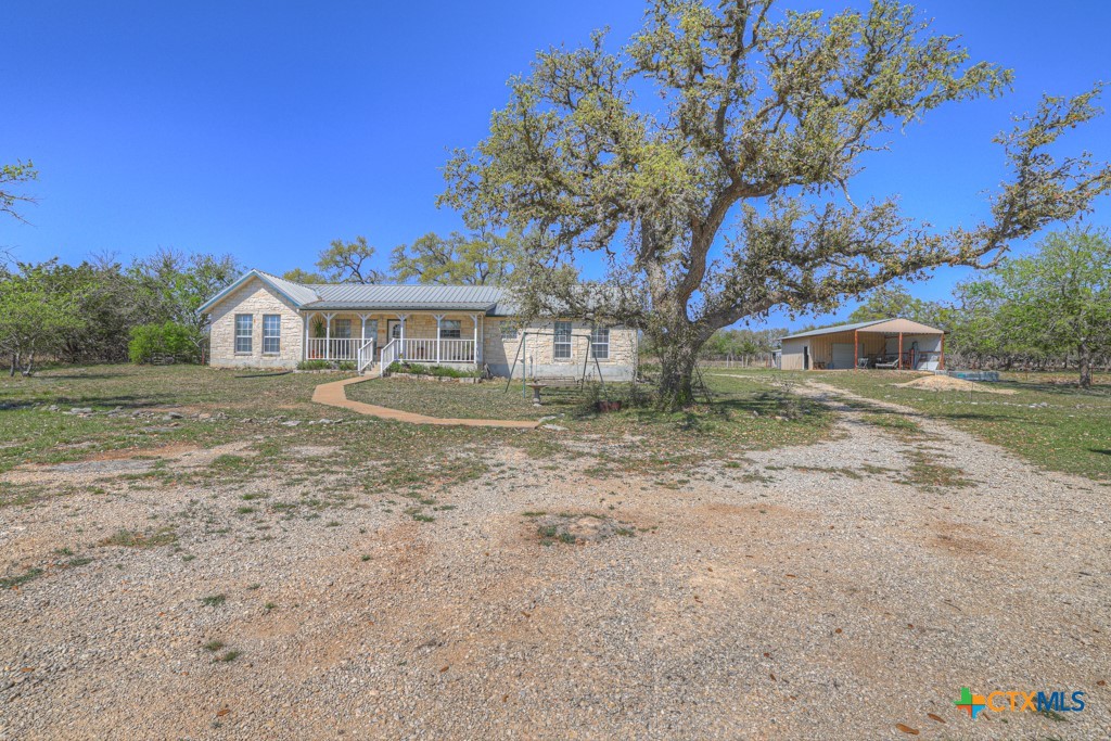 309 Oakwood Loop Property Photo 4