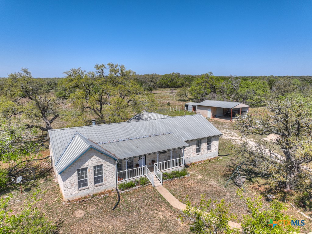 309 Oakwood Loop Property Photo 8