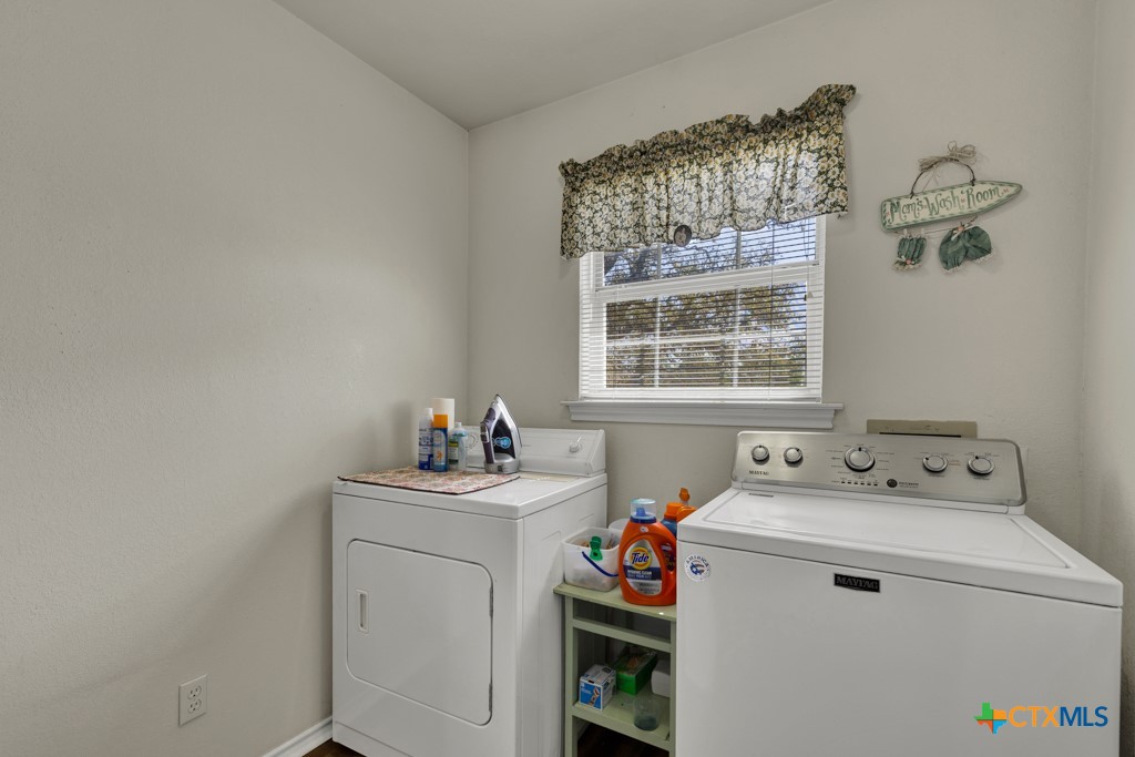 309 Oakwood Loop Property Photo 26