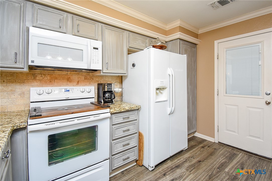 1730 Avenue C F Property Photo 22