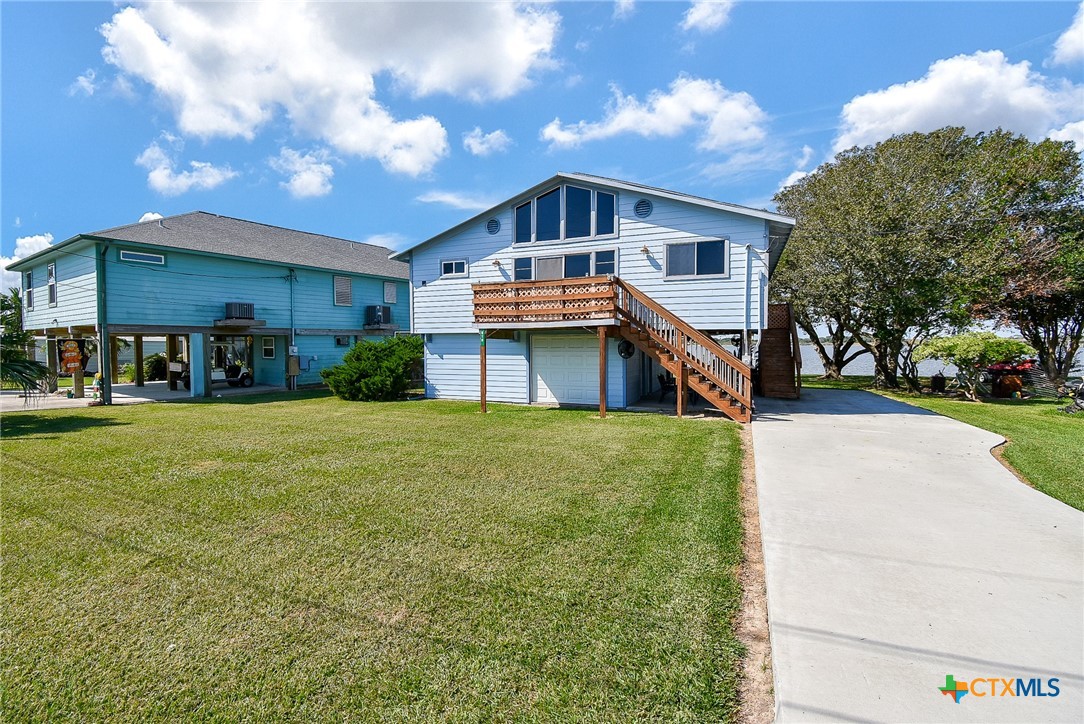 610 W Bayshore Drive Property Photo 3