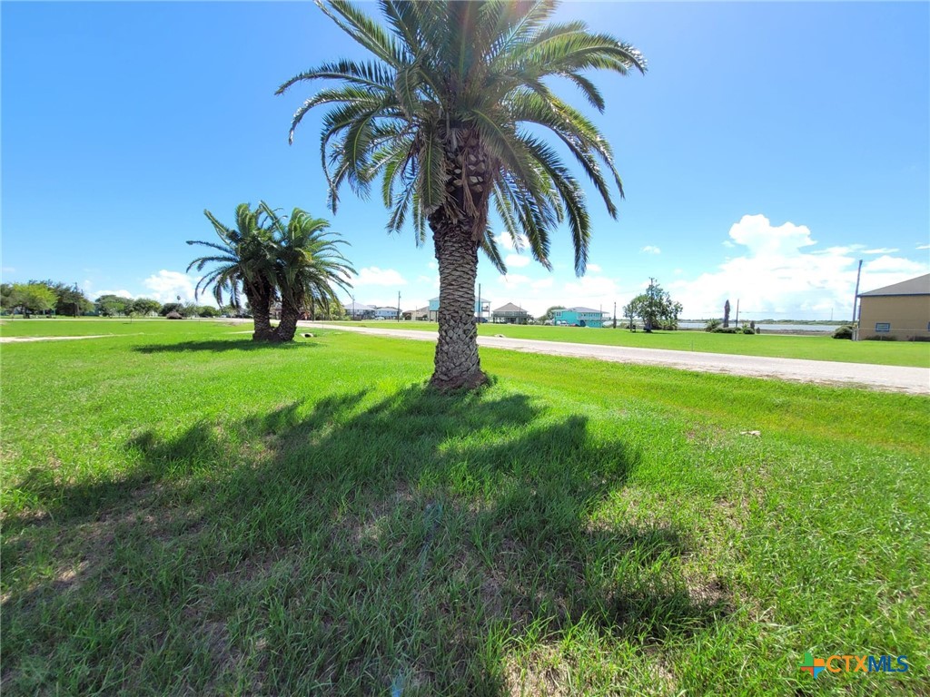 711 Bayview Drive Property Photo 23