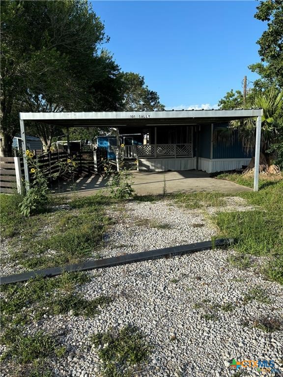 101 Sally Street Property Photo