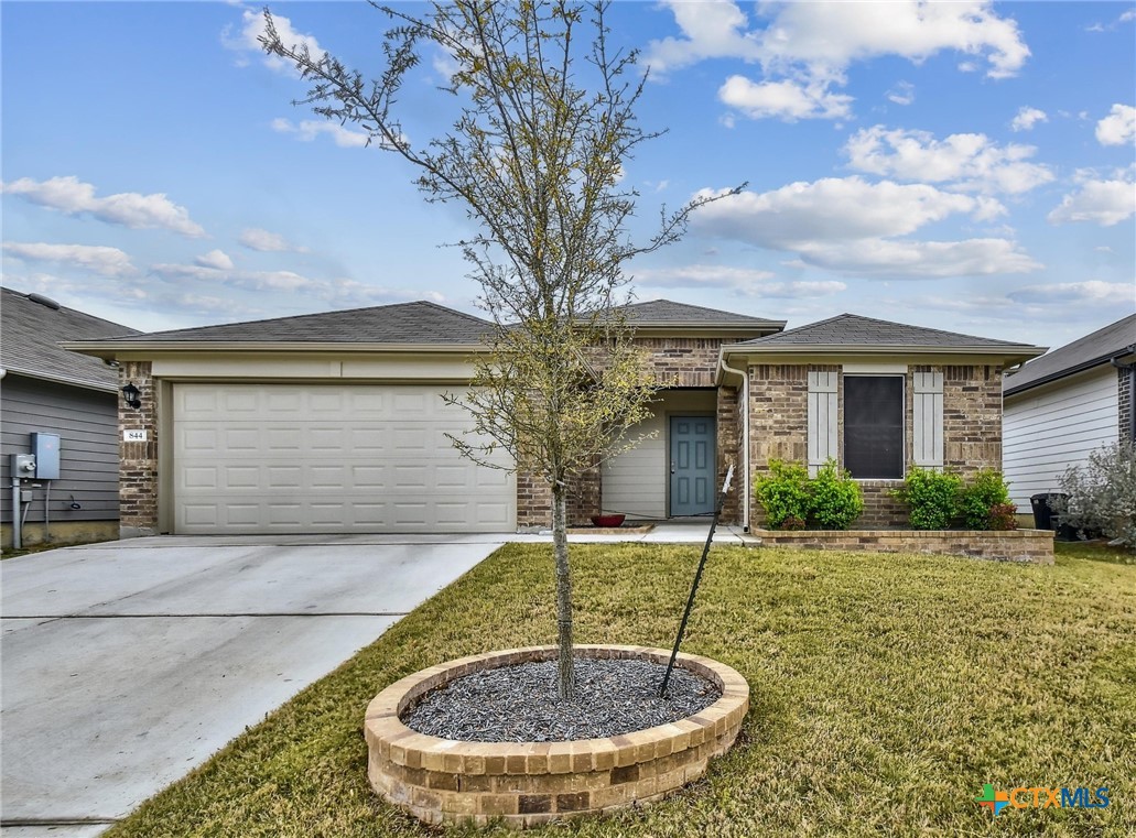 844 Nodding Nixie Property Photo 1