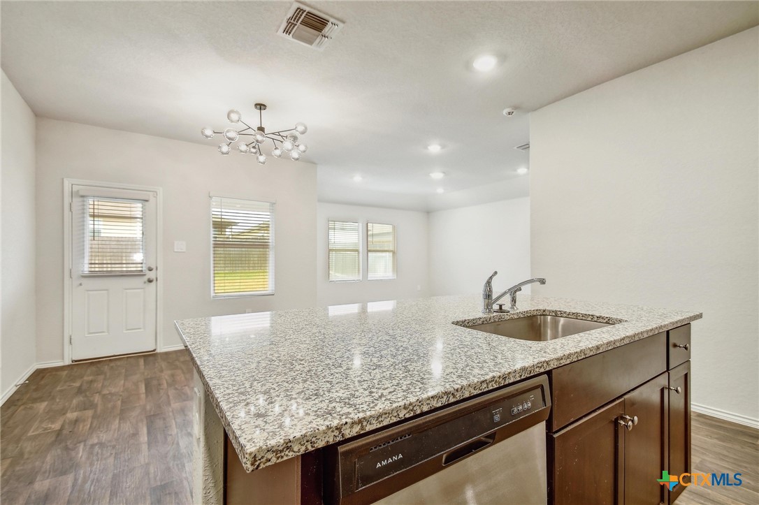 844 Nodding Nixie Property Photo 6