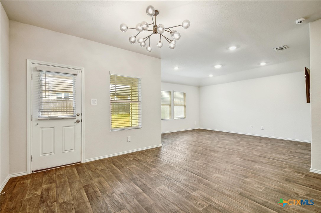 844 Nodding Nixie Property Photo 7