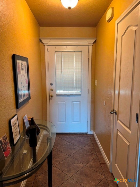 9604 Diana Drive Property Photo 5