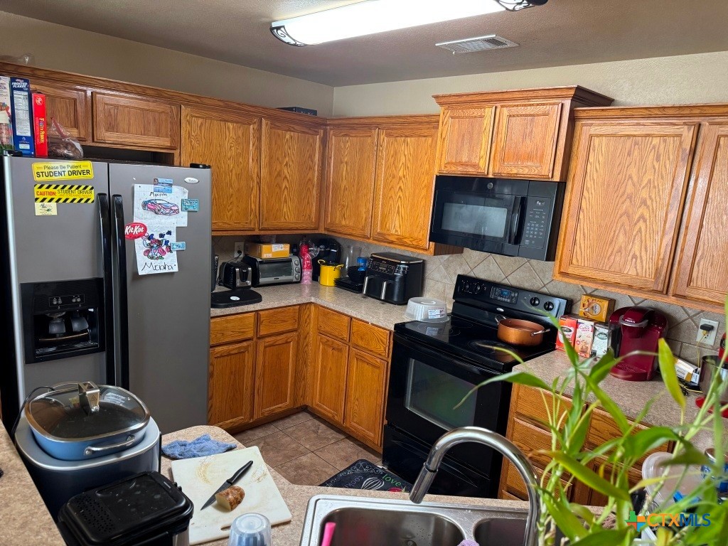 9604 Diana Drive Property Photo 24