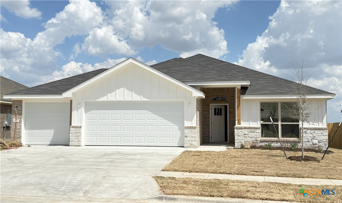 243 Fawn Ridge Drive Property Photo