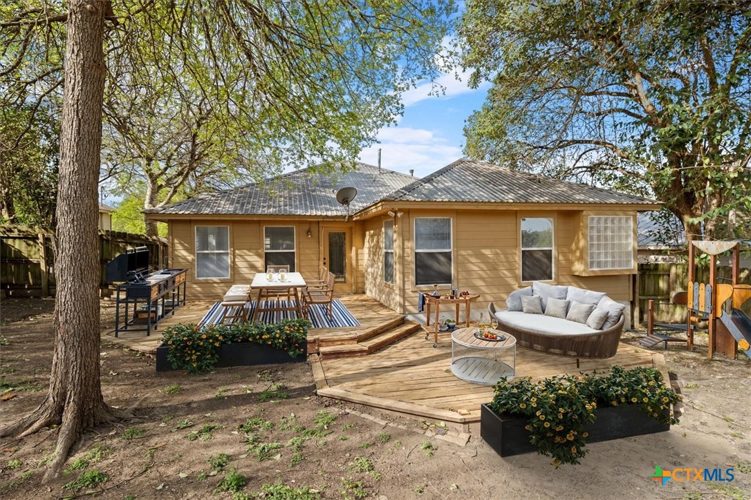 127 Dolly Street Property Photo