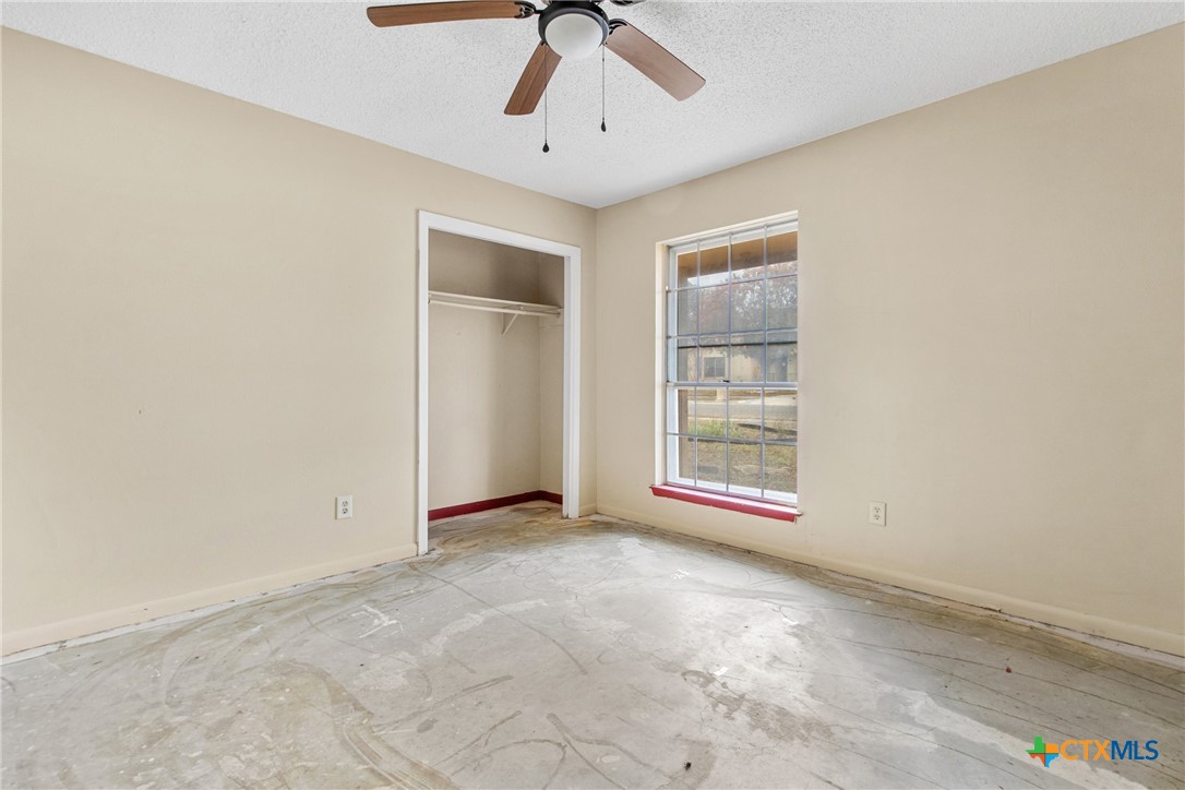 2010 Patricia Street Property Photo 27