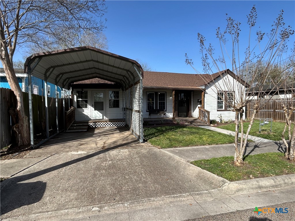 1410 Harry Street Property Photo