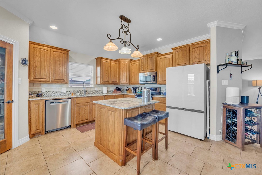 1529 Hazelnut Drive Property Photo 6