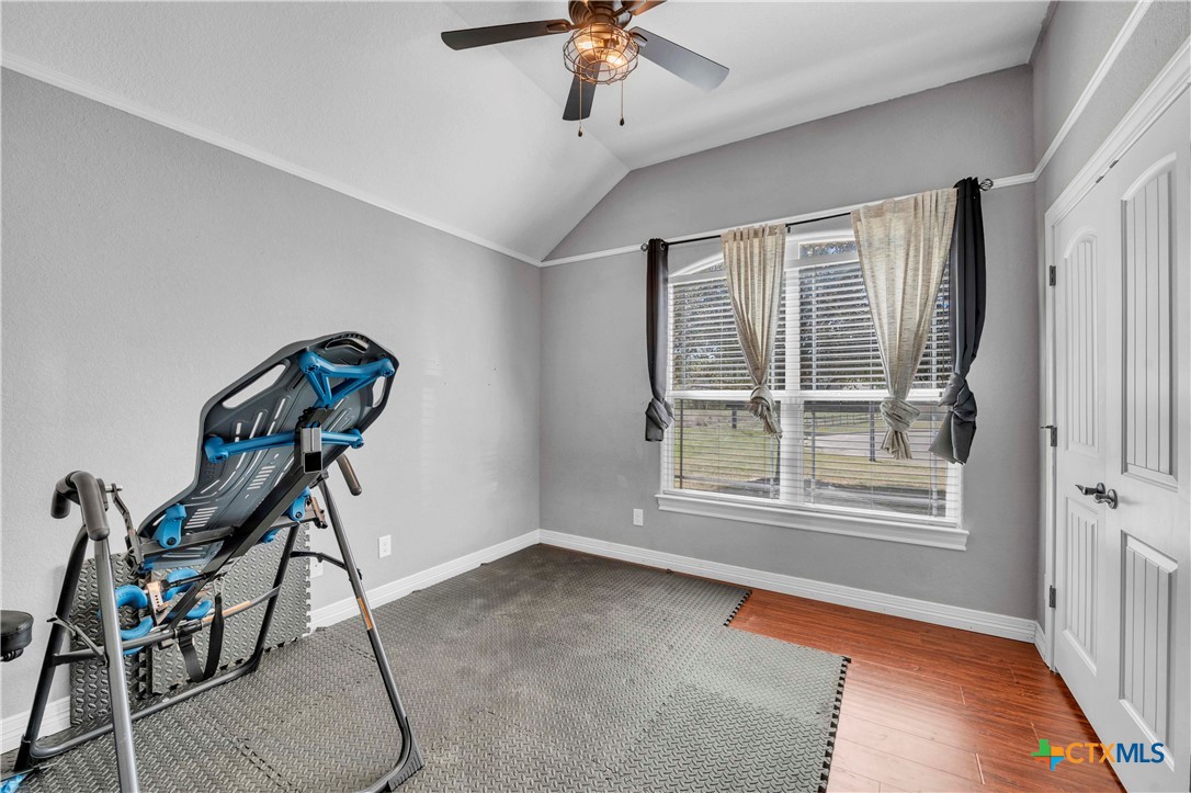 1529 Hazelnut Drive Property Photo 13