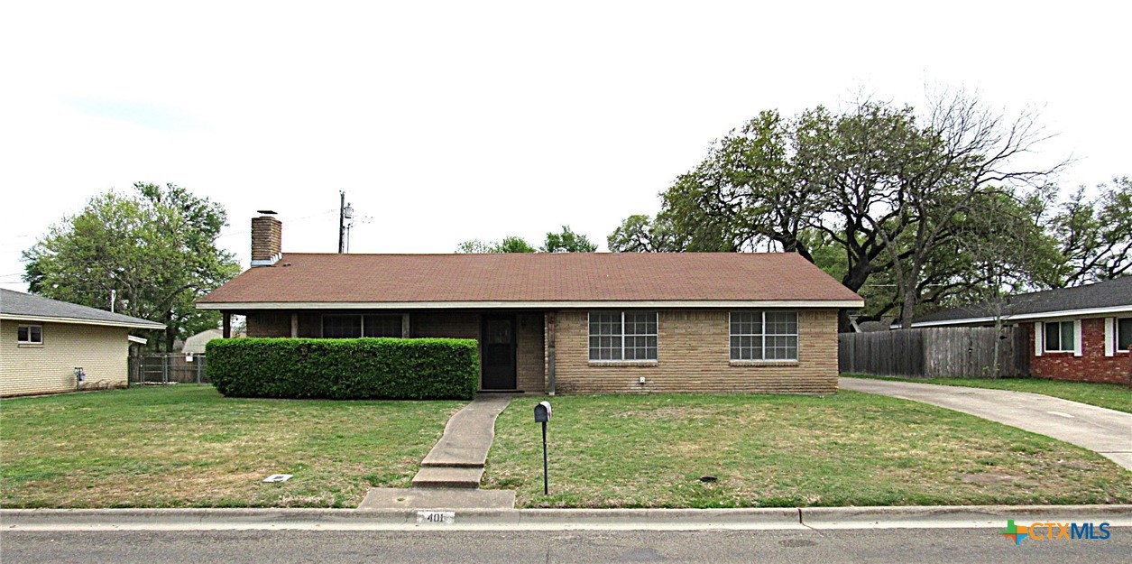 401 E 20th Avenue Property Photo 1