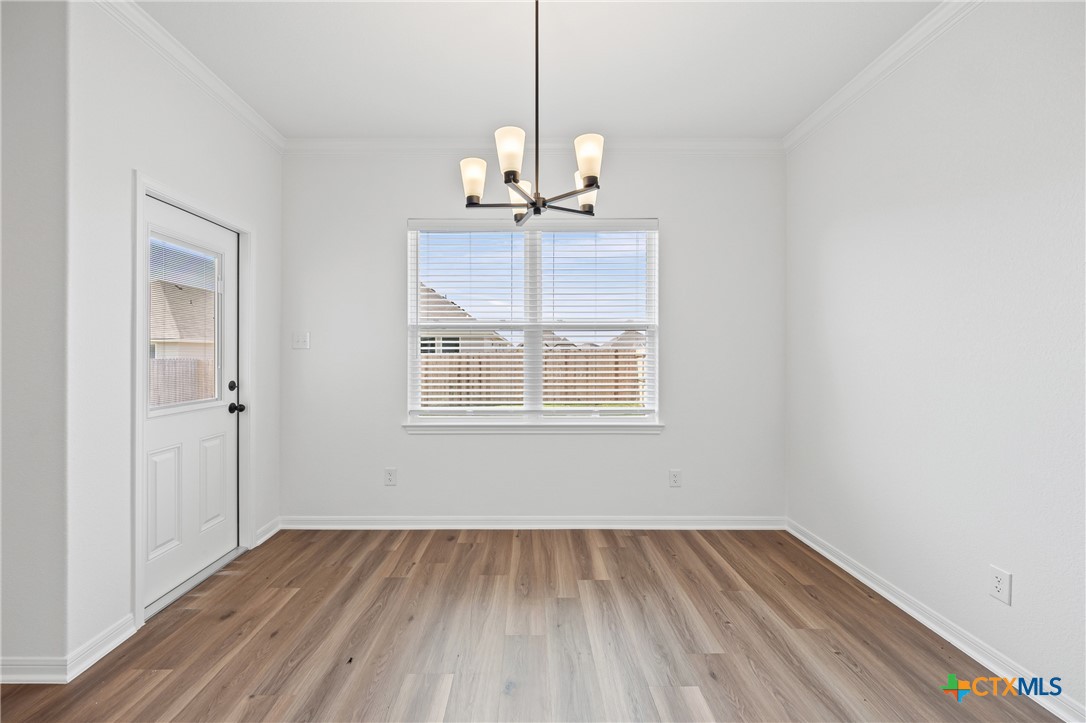 709 Killam Drive Property Photo 17