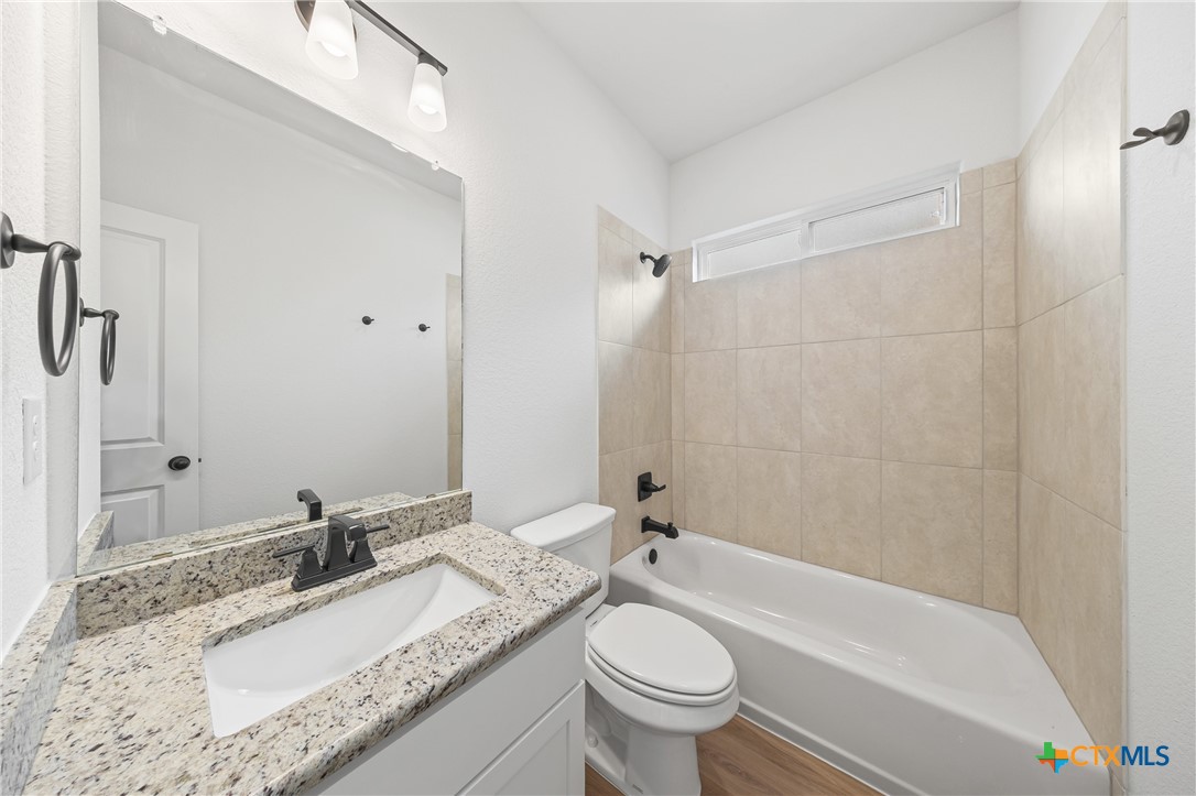 709 Killam Drive Property Photo 20