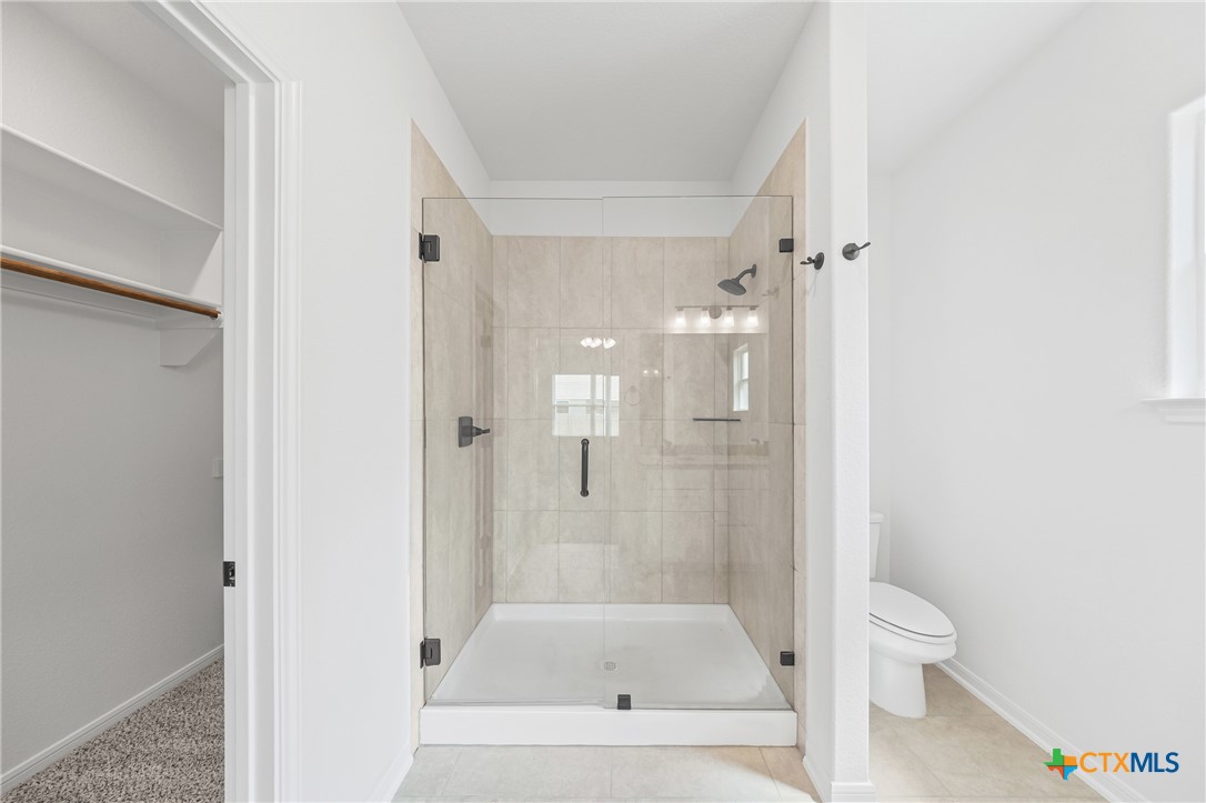 709 Killam Drive Property Photo 26