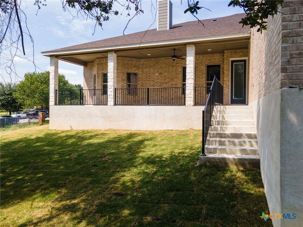 104 Cedar Bluff Court Property Photo 6