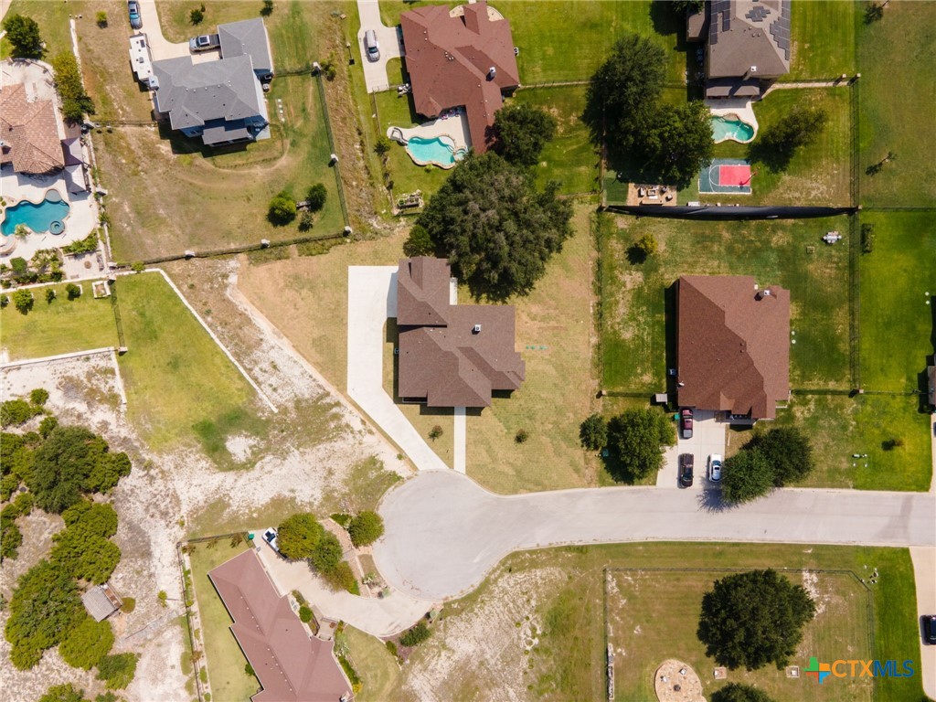 104 Cedar Bluff Court Property Photo 11