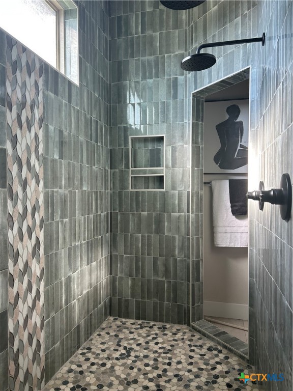 104 Cedar Bluff Court Property Photo 24