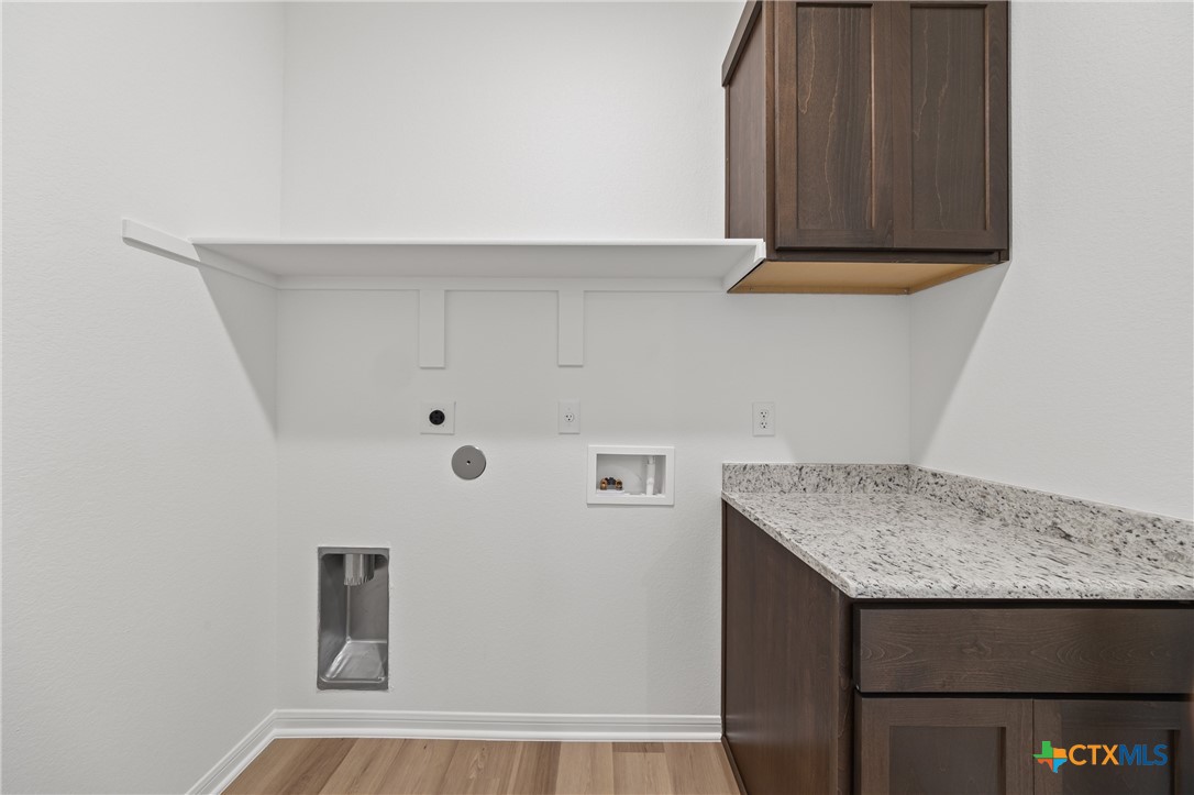 708 Seven Springs Drive Property Photo 22