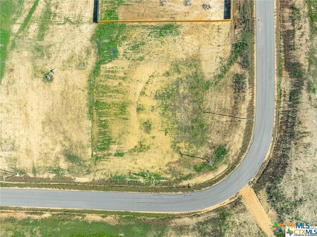 1132 Holden Loop Property Photo 10