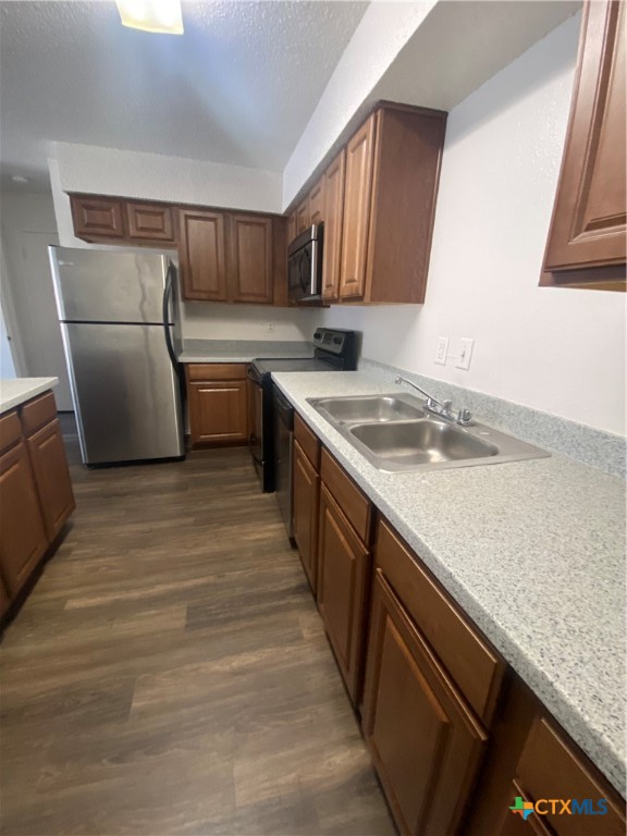 205 Craddock Avenue B8 Property Photo 5