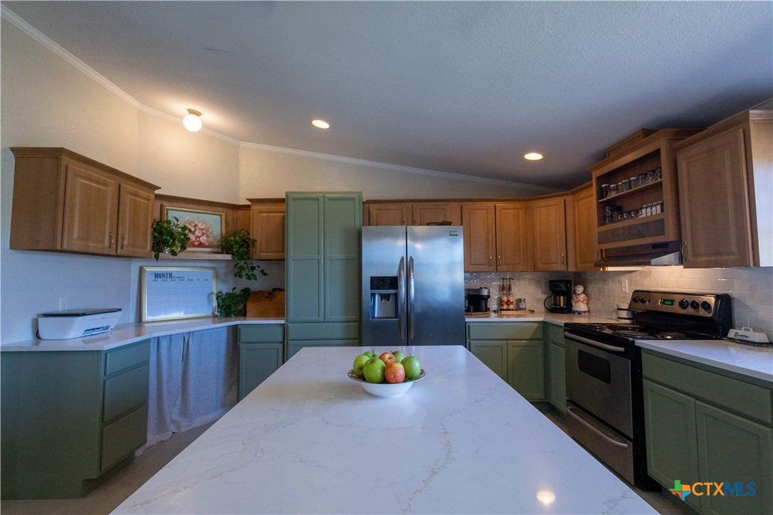 2105 Rohde Road Property Photo 7