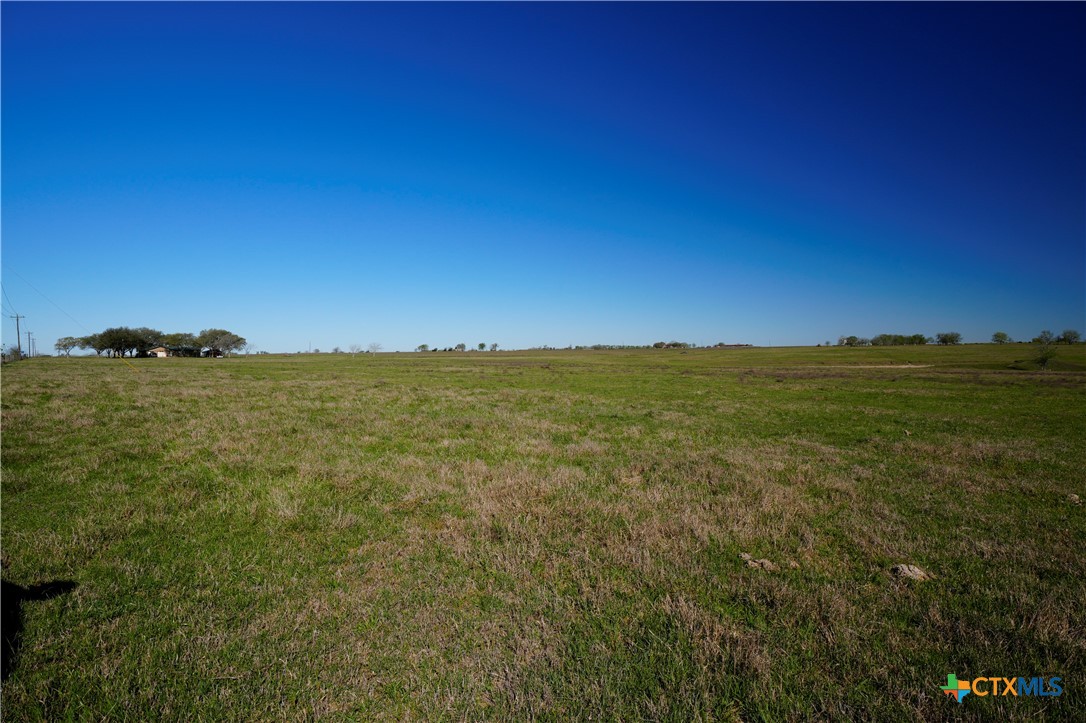 Tr 2 1011 Fm 956 Property Photo 5