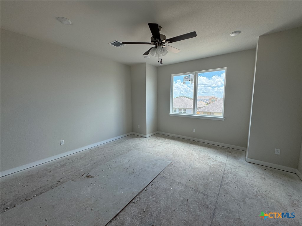4012 Estes Court Property Photo 10