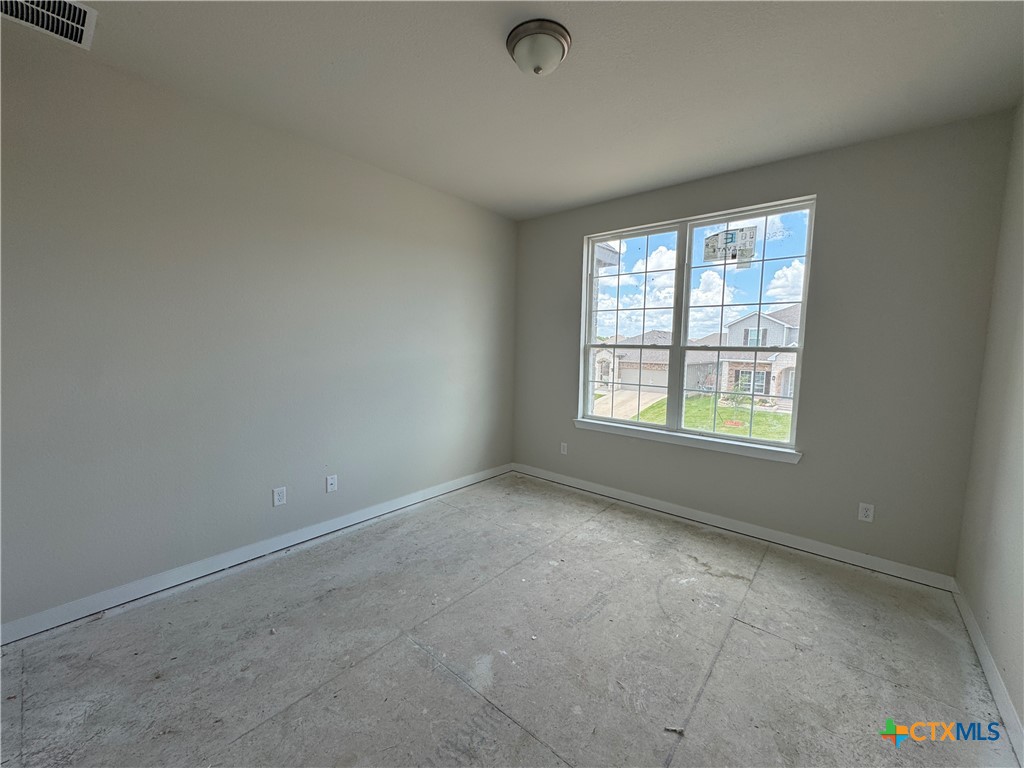 4012 Estes Court Property Photo 13