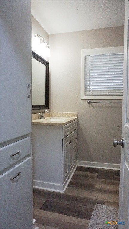 2206 E Stayton Avenue Property Photo 24