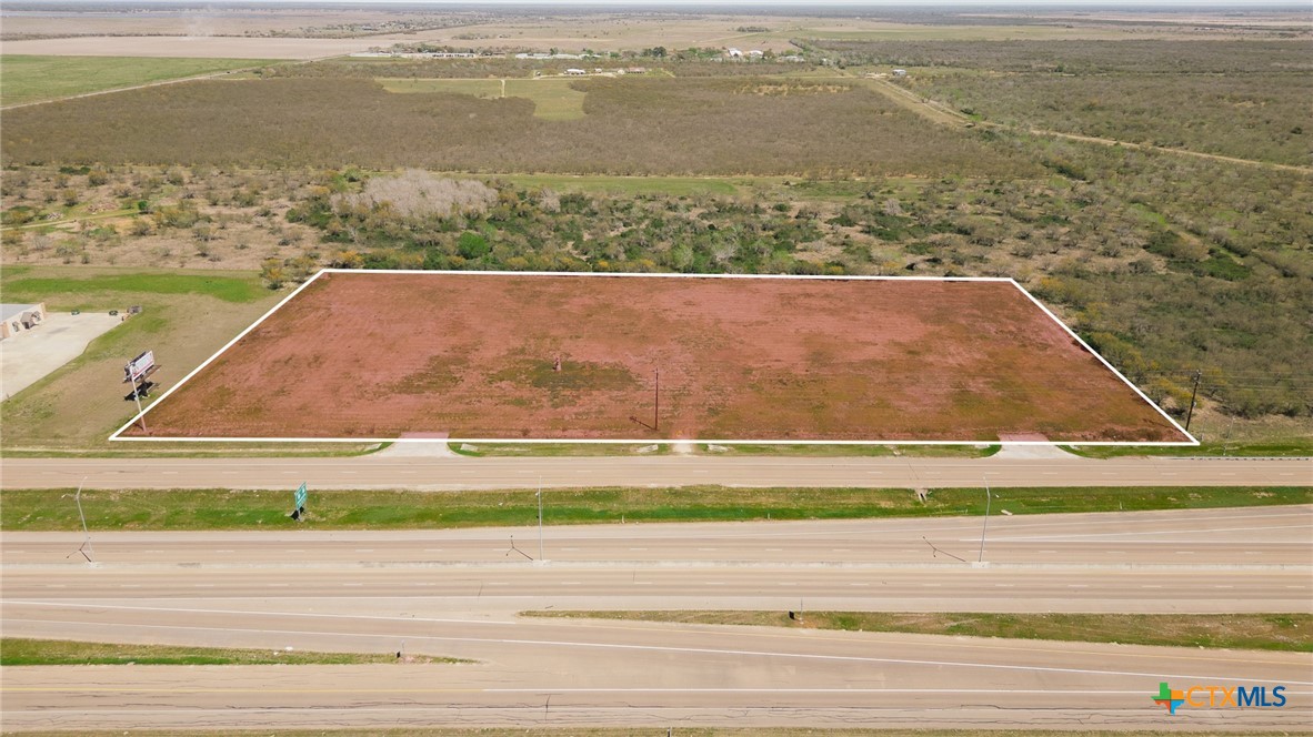 000 Ne Loop 463 Property Photo 1