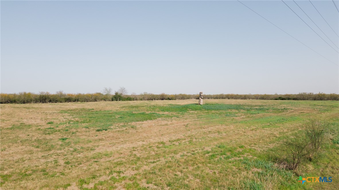 000 Ne Loop 463 Property Photo 26