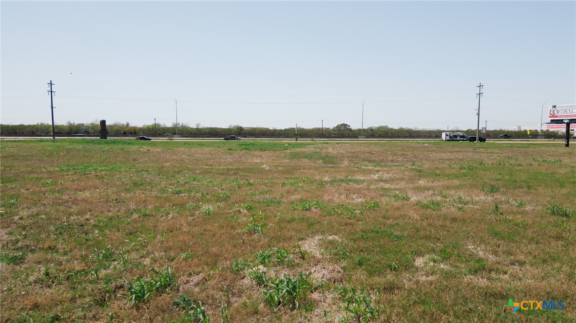 000 Ne Loop 463 Property Photo 30