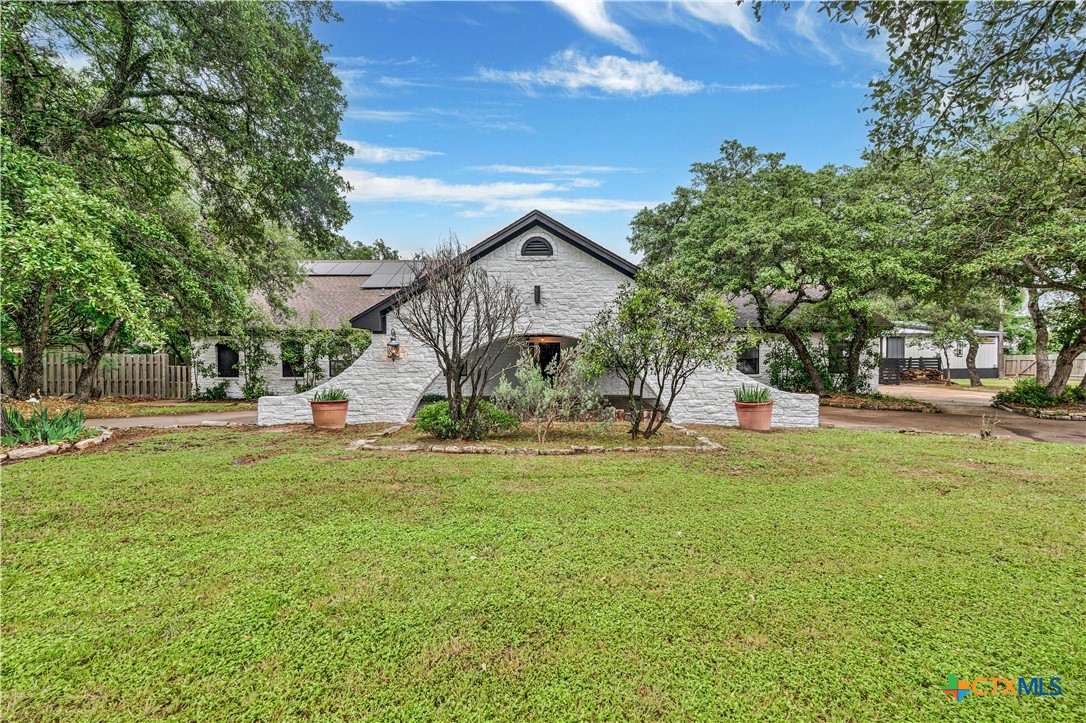 349 Arrowhead Point Road Property Photo 4