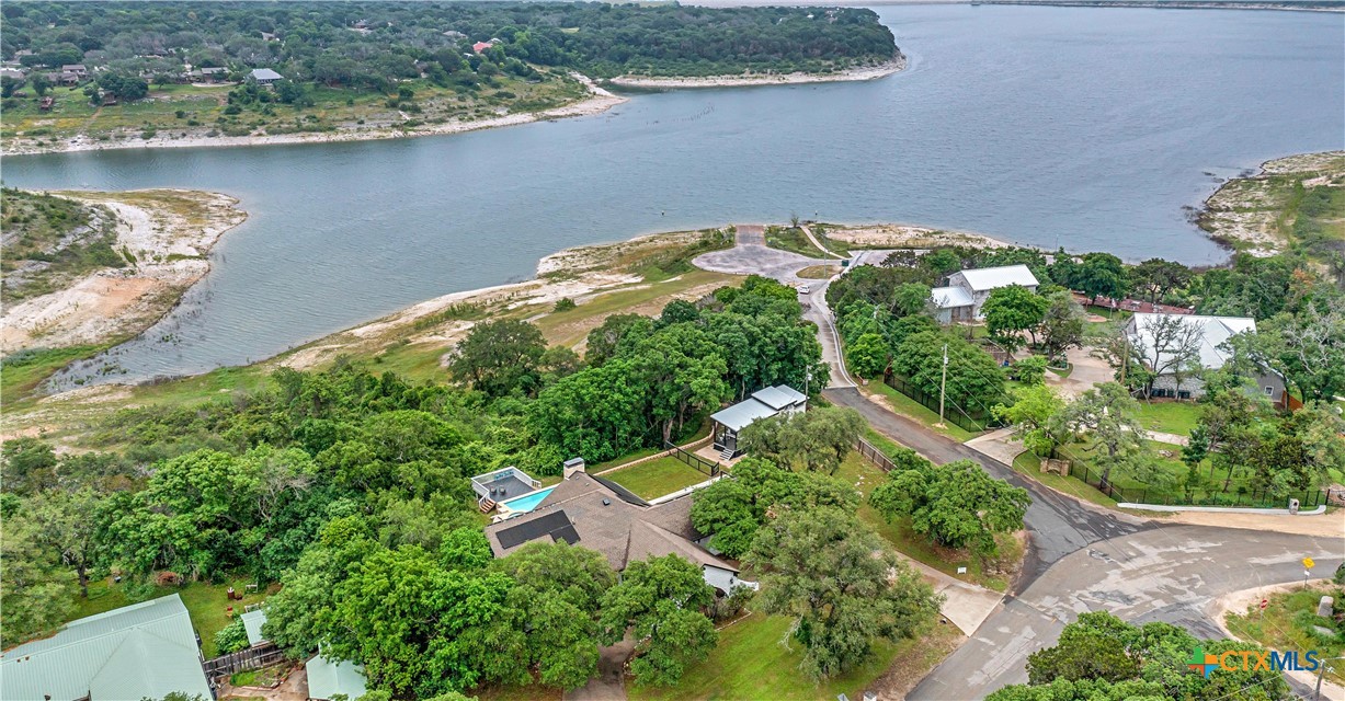 349 Arrowhead Point Road Property Photo 40