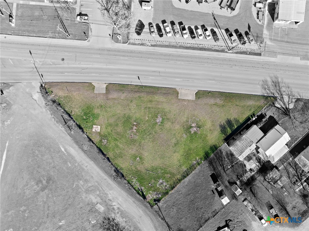 1507 Holland Road Property Photo 4