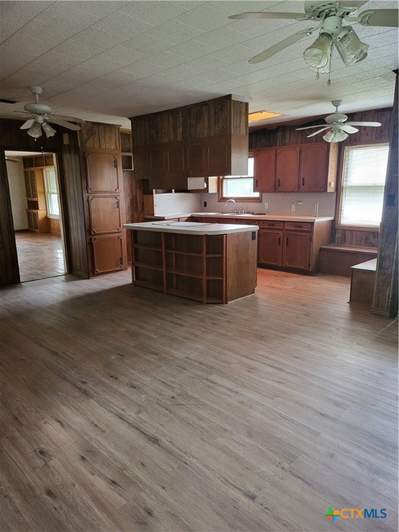 142 W 4th Street Property Photo 3