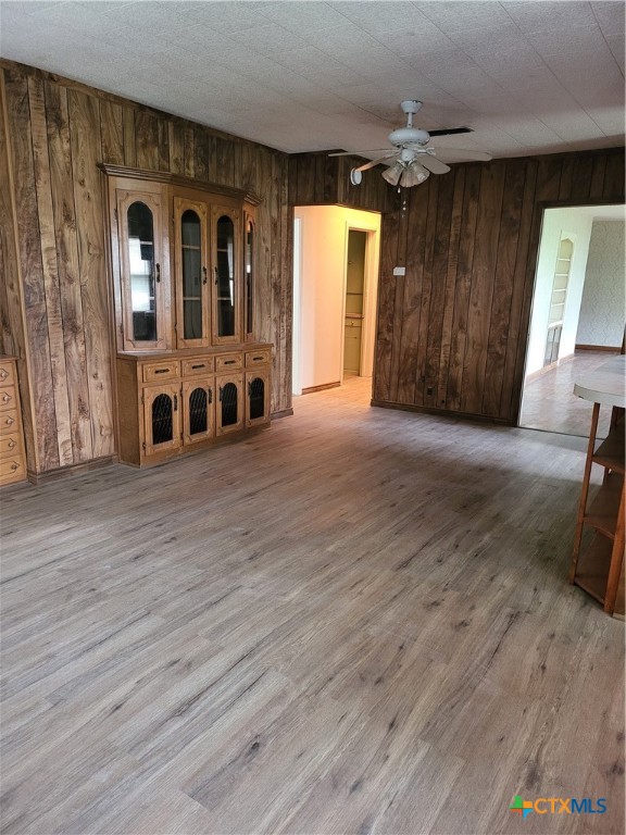 142 W 4th Street Property Photo 5