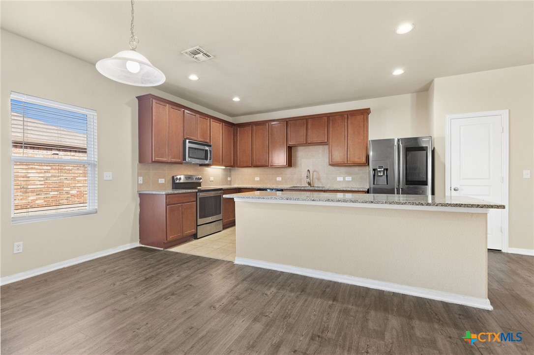 13512 Kearns Drive Property Photo 6