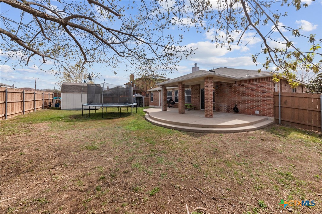 103 Lone Shadow Drive Property Photo 31